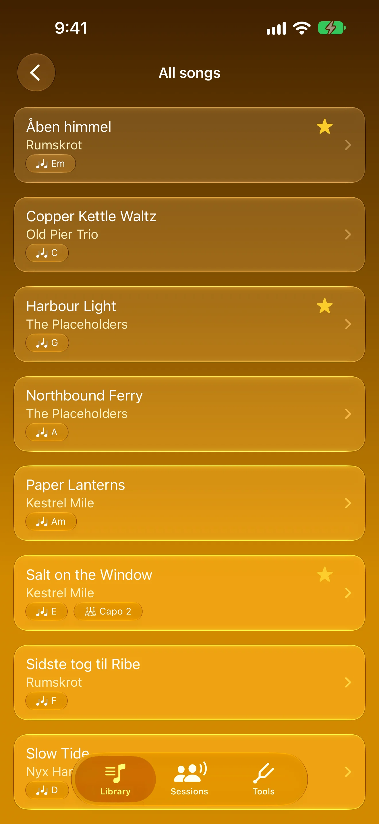 Song library with keys, capo and favourites